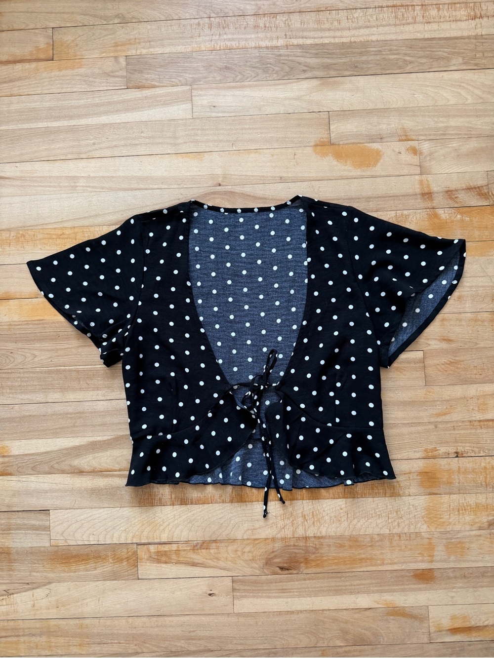 Polka Dot Tie-Front Cropped Top | Black/White